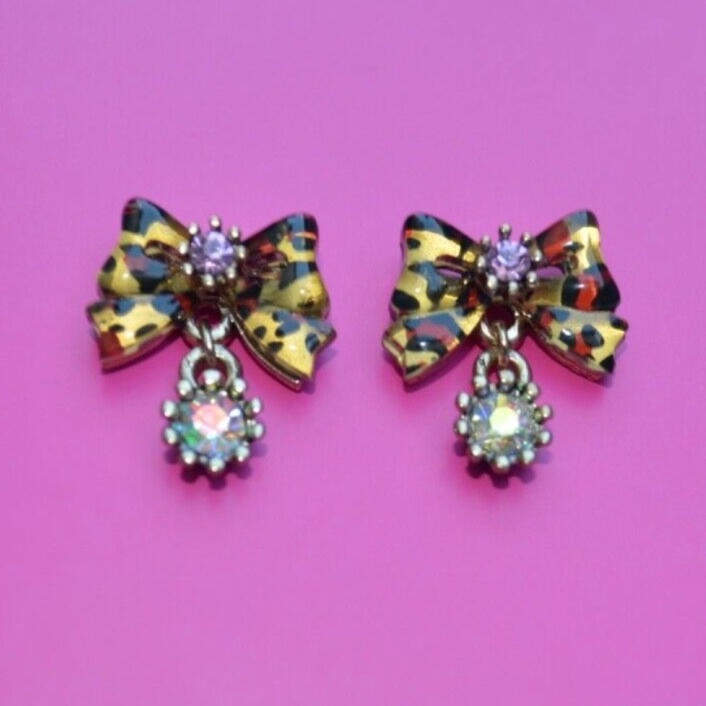 Betsey Johnson Vintage Leopard Print Lucite Bow Pink AB Crystal Dangle Earrings